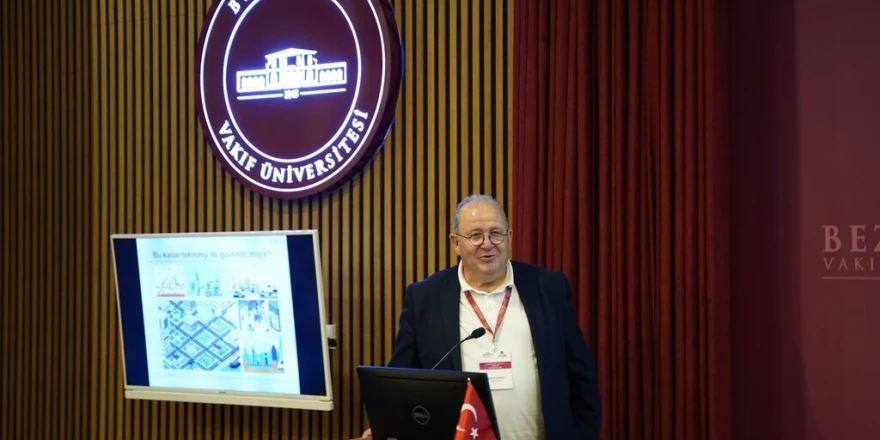 Deprem Uzmanı Prof. Dr. Ersoy, İstanbul depremiyle ilgili en kötü senaryoyu açıkladı! İşte en riskli bölgeler